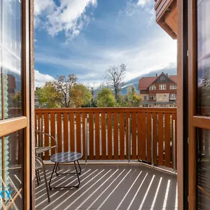 apartamenty-bluesky-nad-omnic-14-centrum.karpacz-hotel.com/